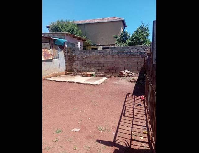 2 BEDROOM HOUSE FOR SALE IN RIETVALLEI